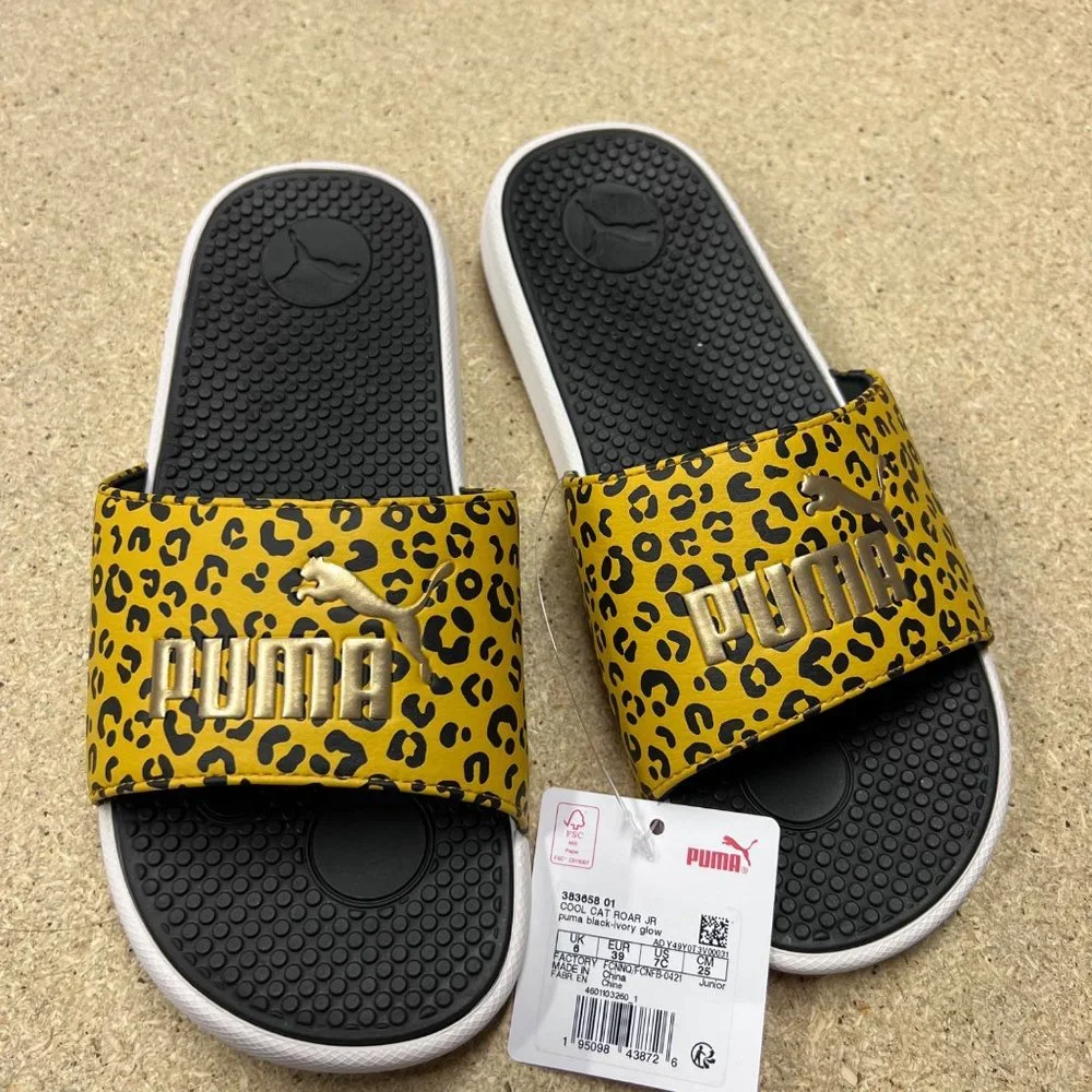 Puma Roar junior slide‎ sandals size 7c
